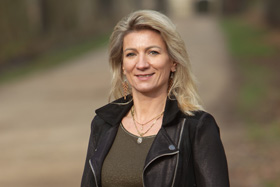 Stephanie Tavernese Roche